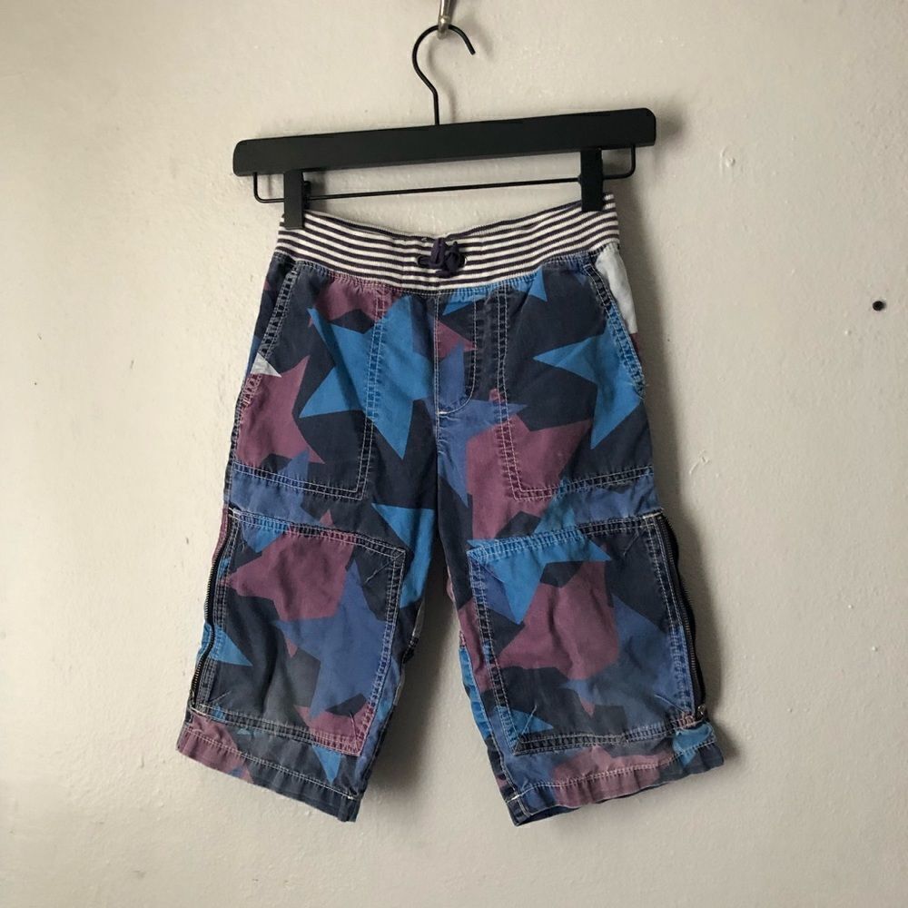 Mini Boden stars cargo shorts size 7